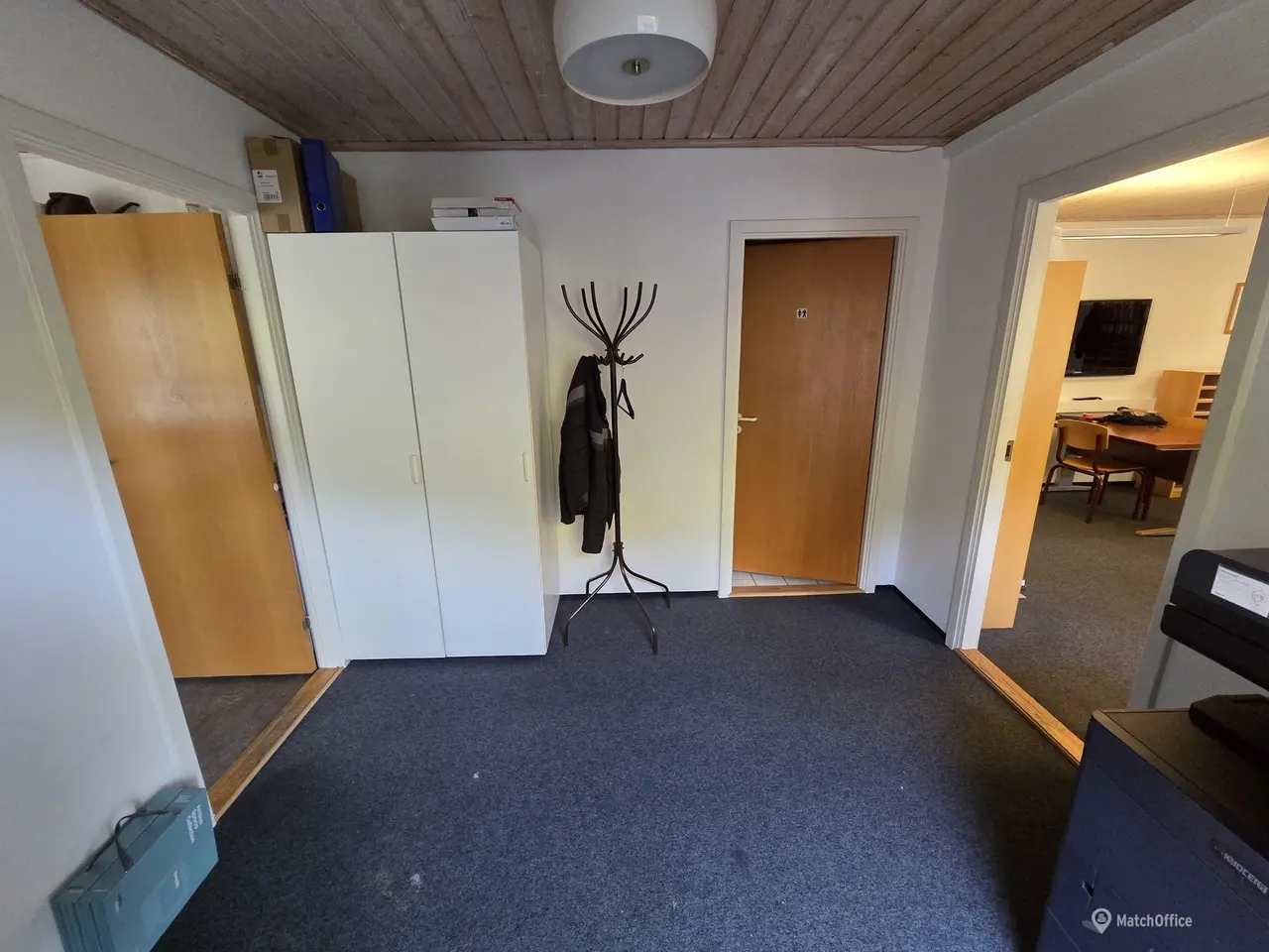 Billede 8 - Lagerhal med lidt kontor