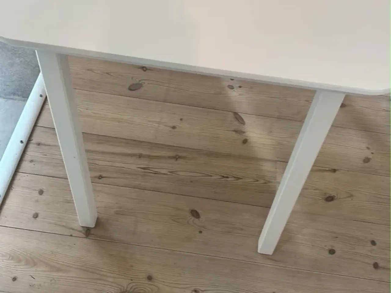 Billede 2 - Spisebord 120x70 (med plade 180 cm)