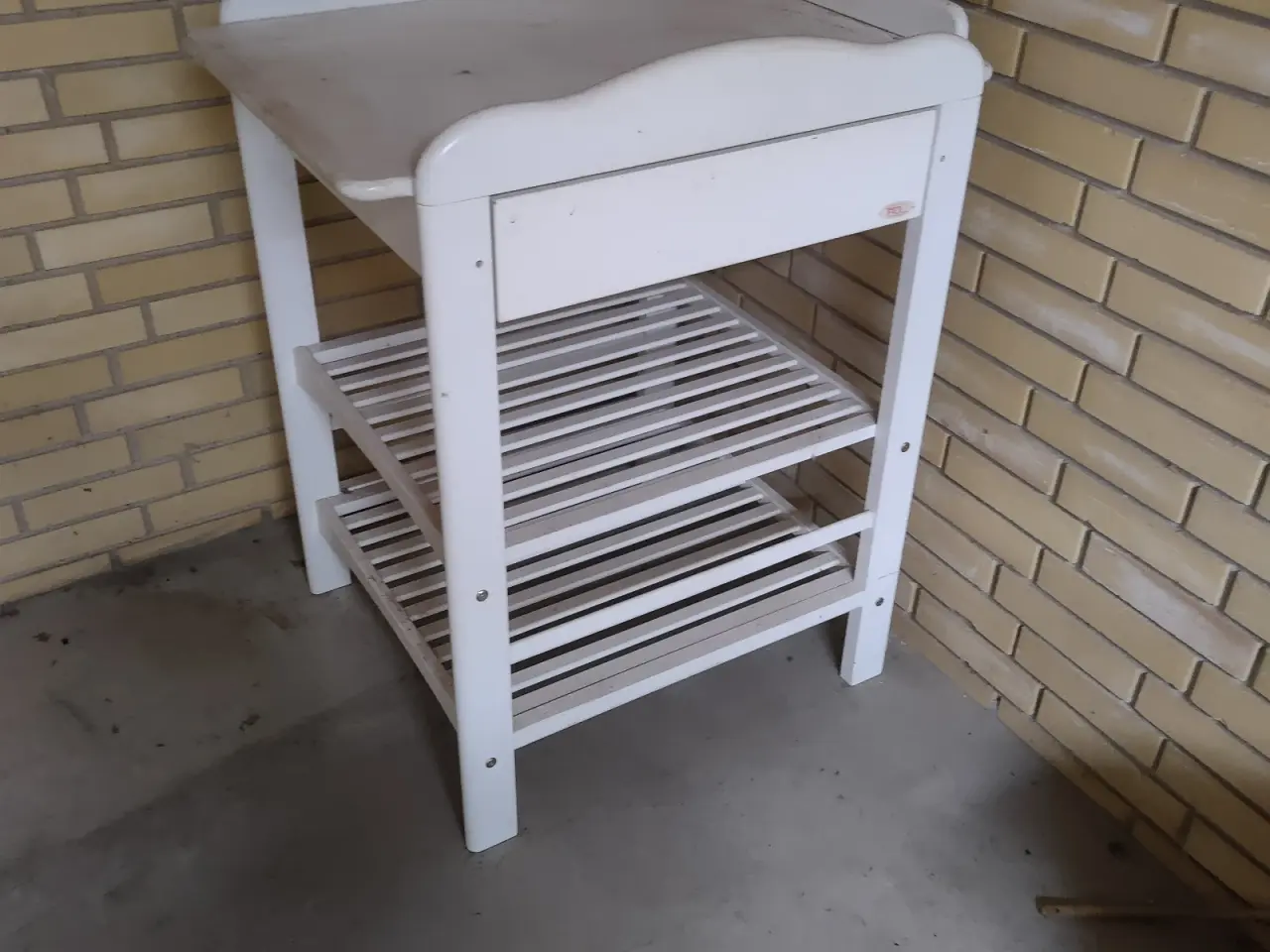 Billede 2 - Puslebord hvid massiv træ Troll