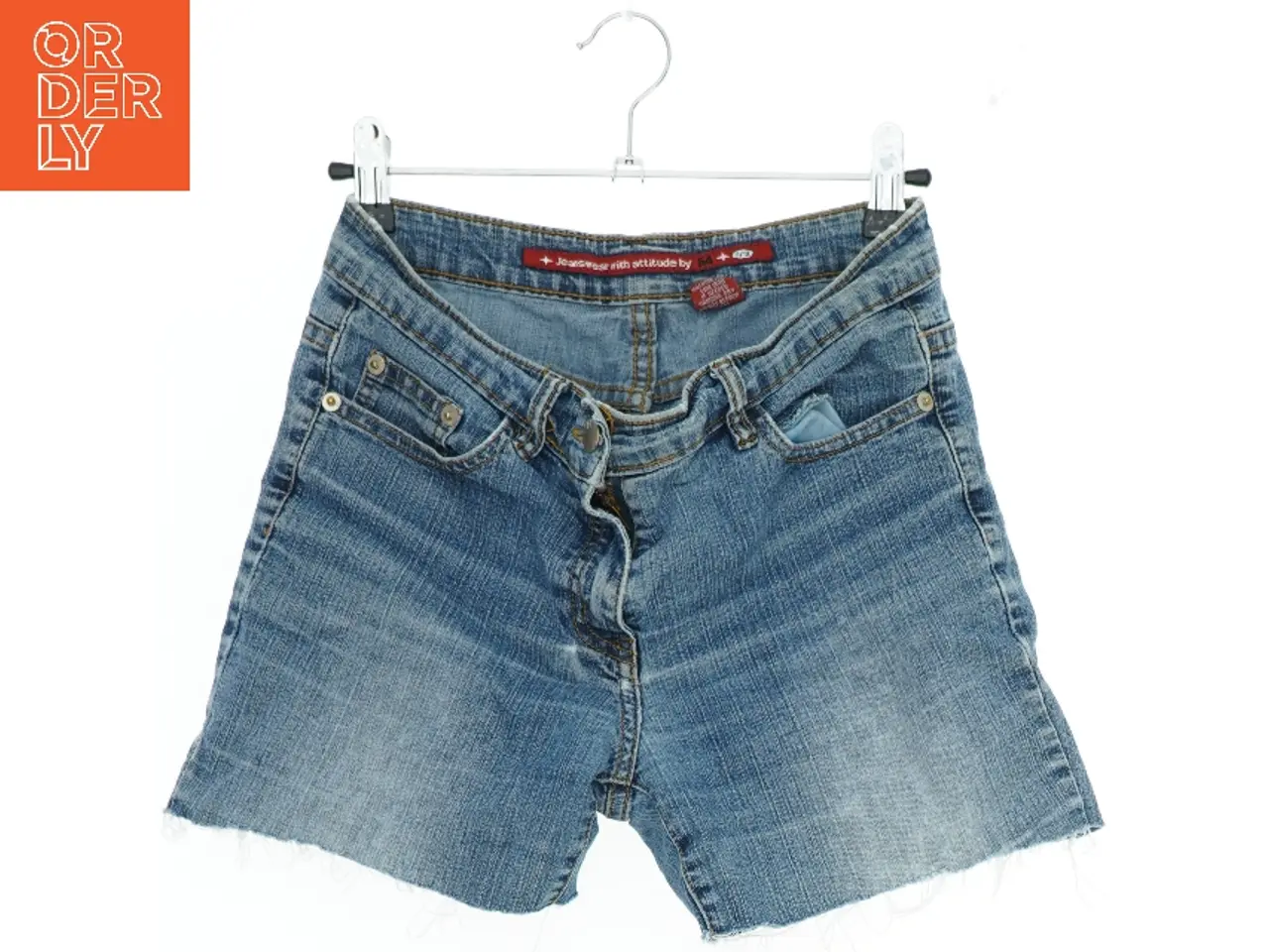 Billede 1 - Jeansshorts i denim (str. 152)