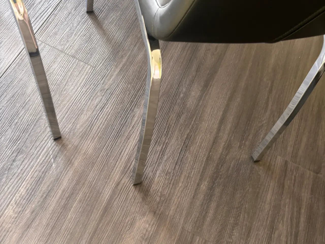 Billede 4 - 8 pæne spisebordstole sælges 