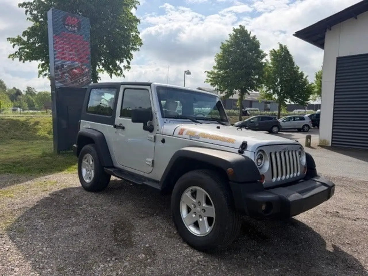 Billede 1 - Jeep Wrangler 3,8 Sahara aut.