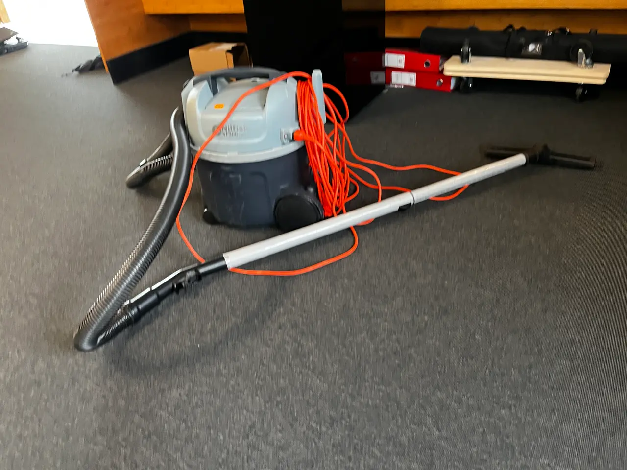 Billede 2 - Støvsuger NILFISK VP300 HEPA