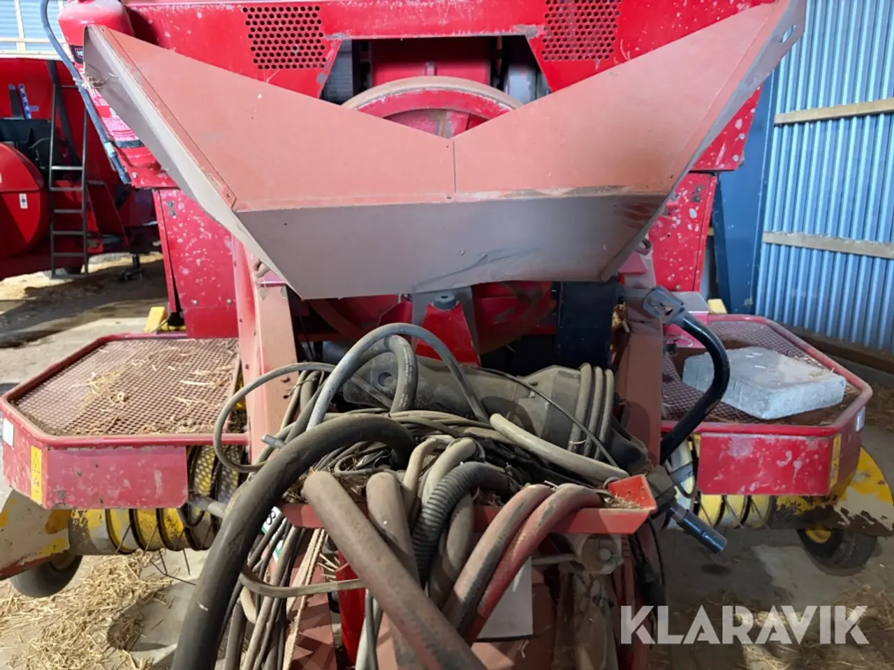 Billede 11 - Ballepresser New Holland Bb980 med ballevogn