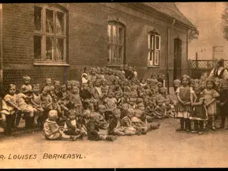 Dr. Louises Børneasyl - Stafansgade 39 - u/n - Brugt