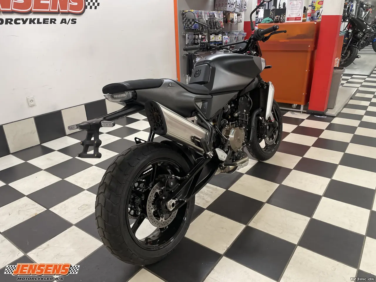 Billede 6 - Husqvarna Svartpilen 801
