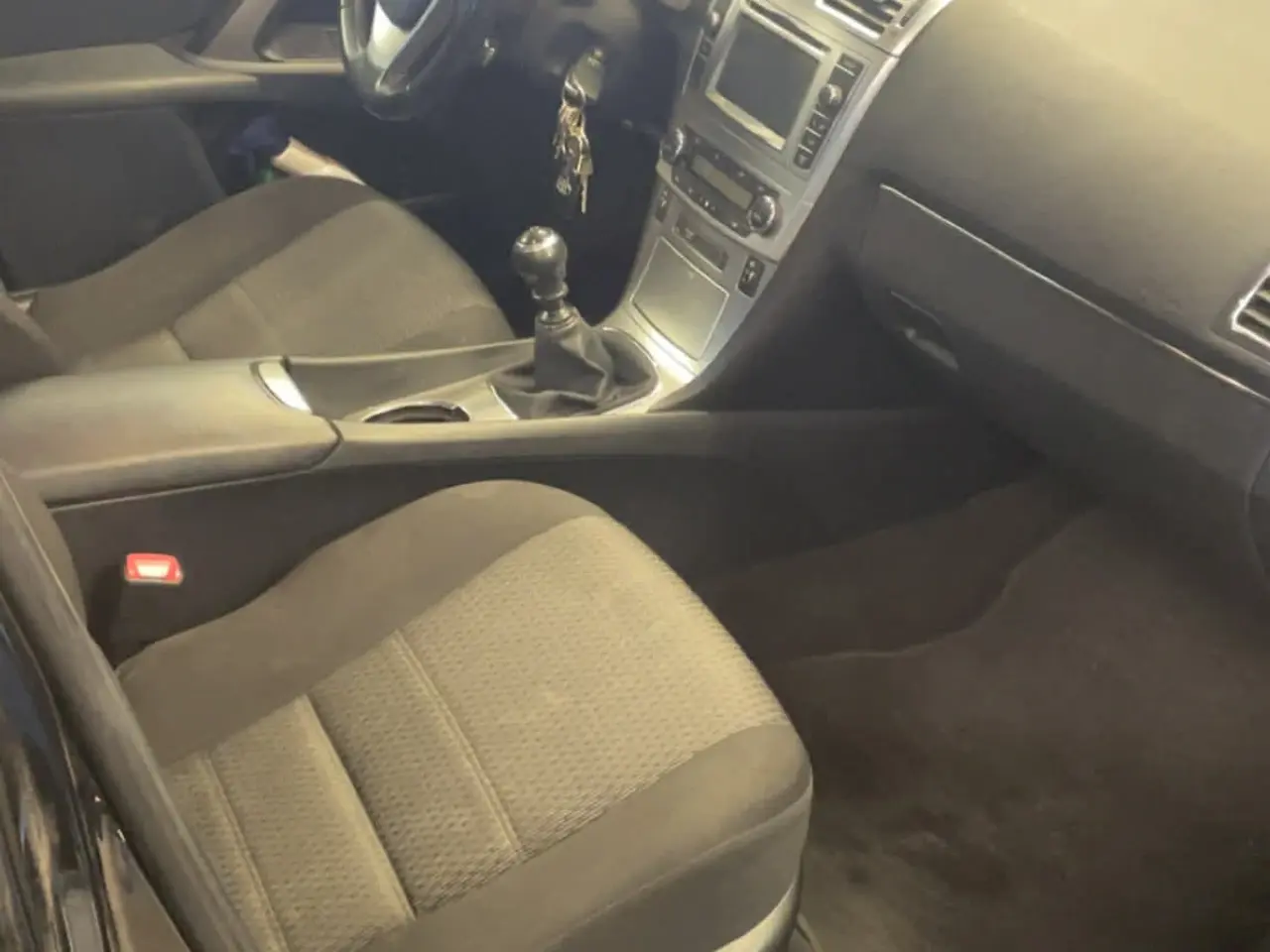 Billede 6 - Toyota Avensis stc.1,8 benzin