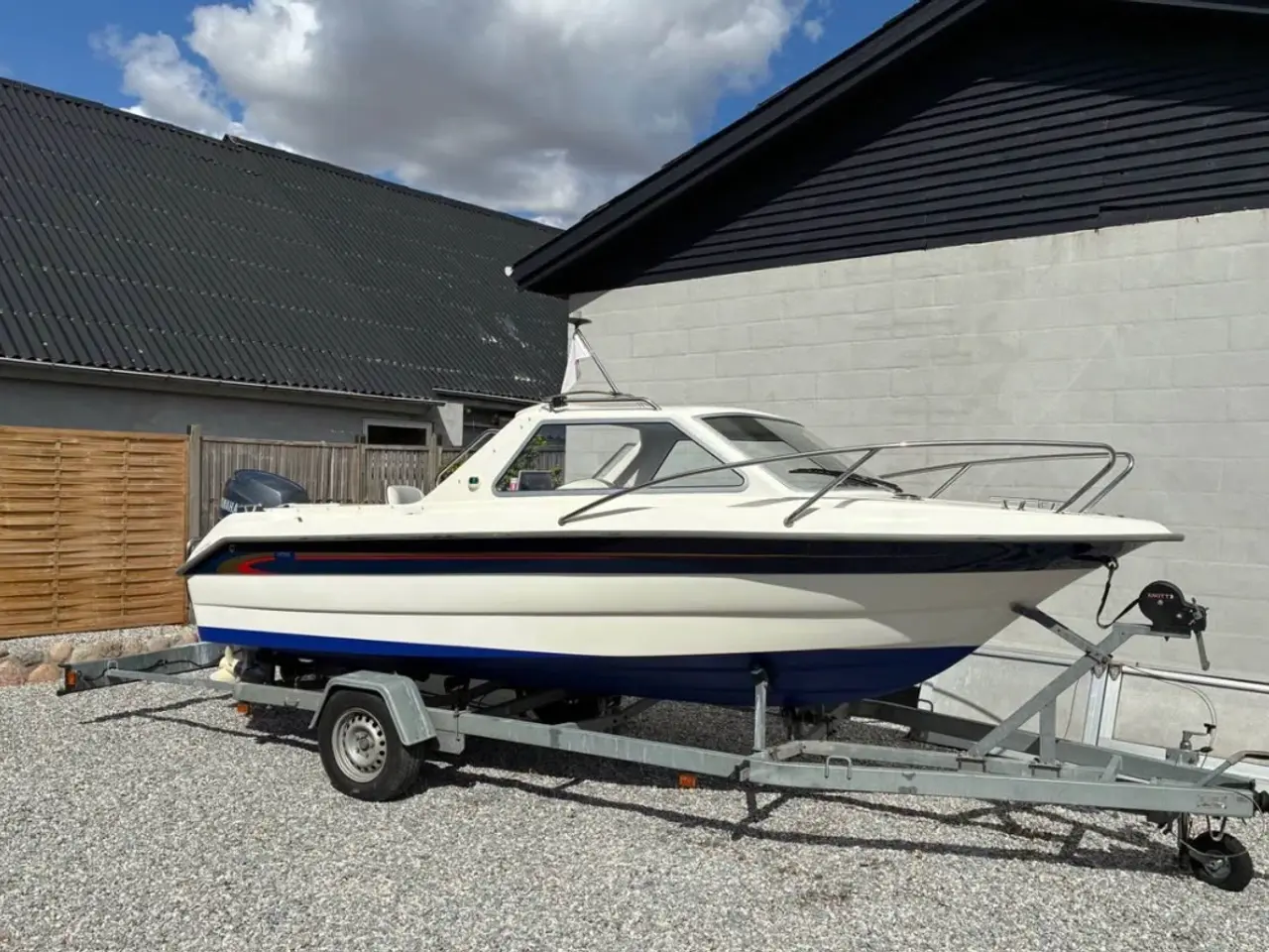 Billede 1 - Velholdt Bella 561