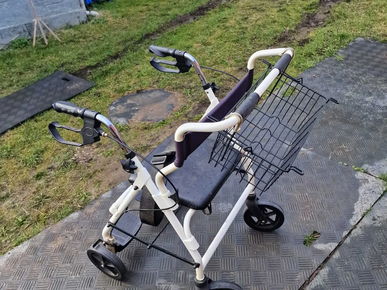 Billede 2 - Rollator KILBERRY CARE