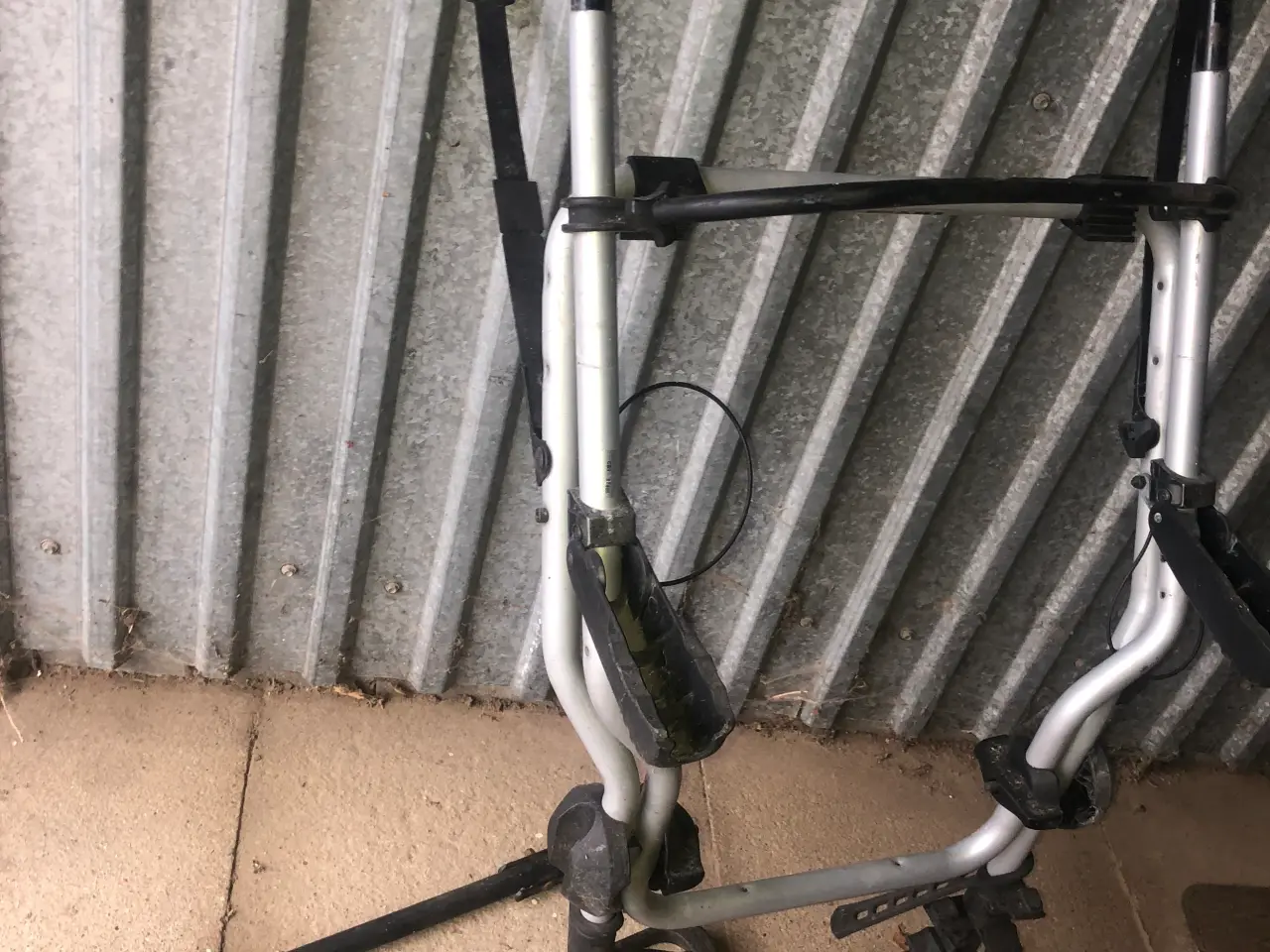Billede 3 - Thule cykelholdet til 2 cykler.