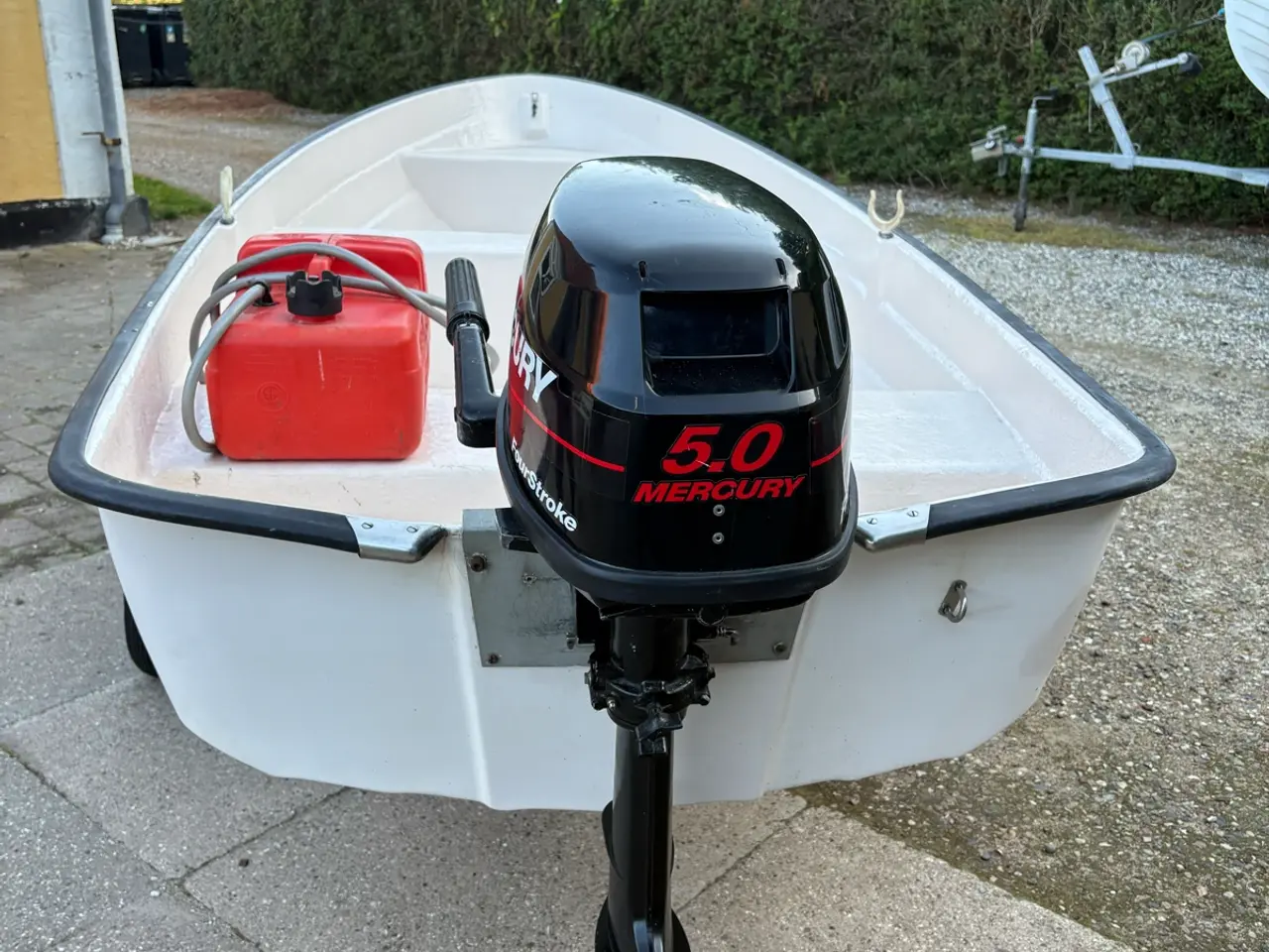 Billede 2 - 12 fods jolle med Motor