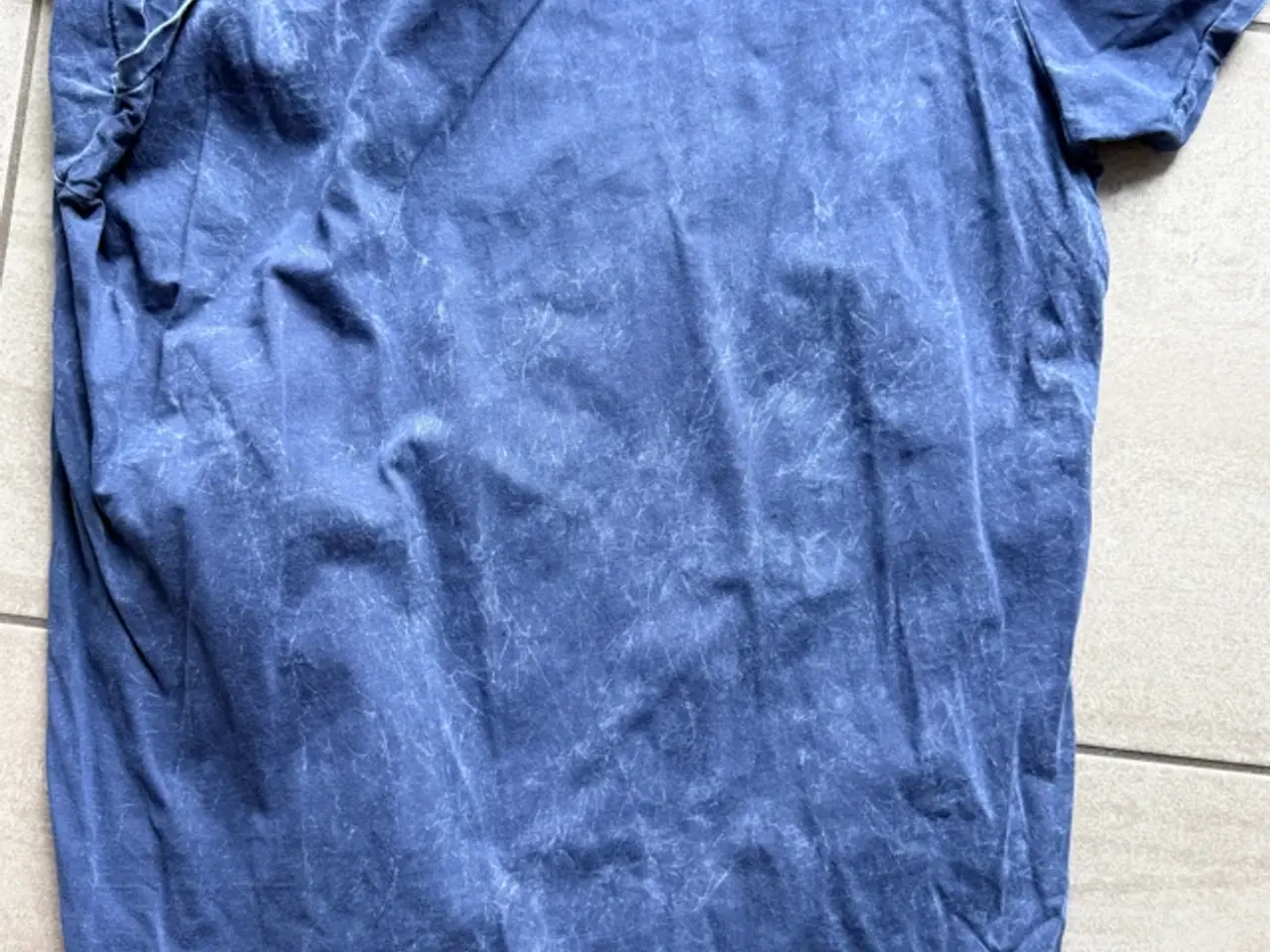 Billede 3 - Blå Paradise T-shirt str. M