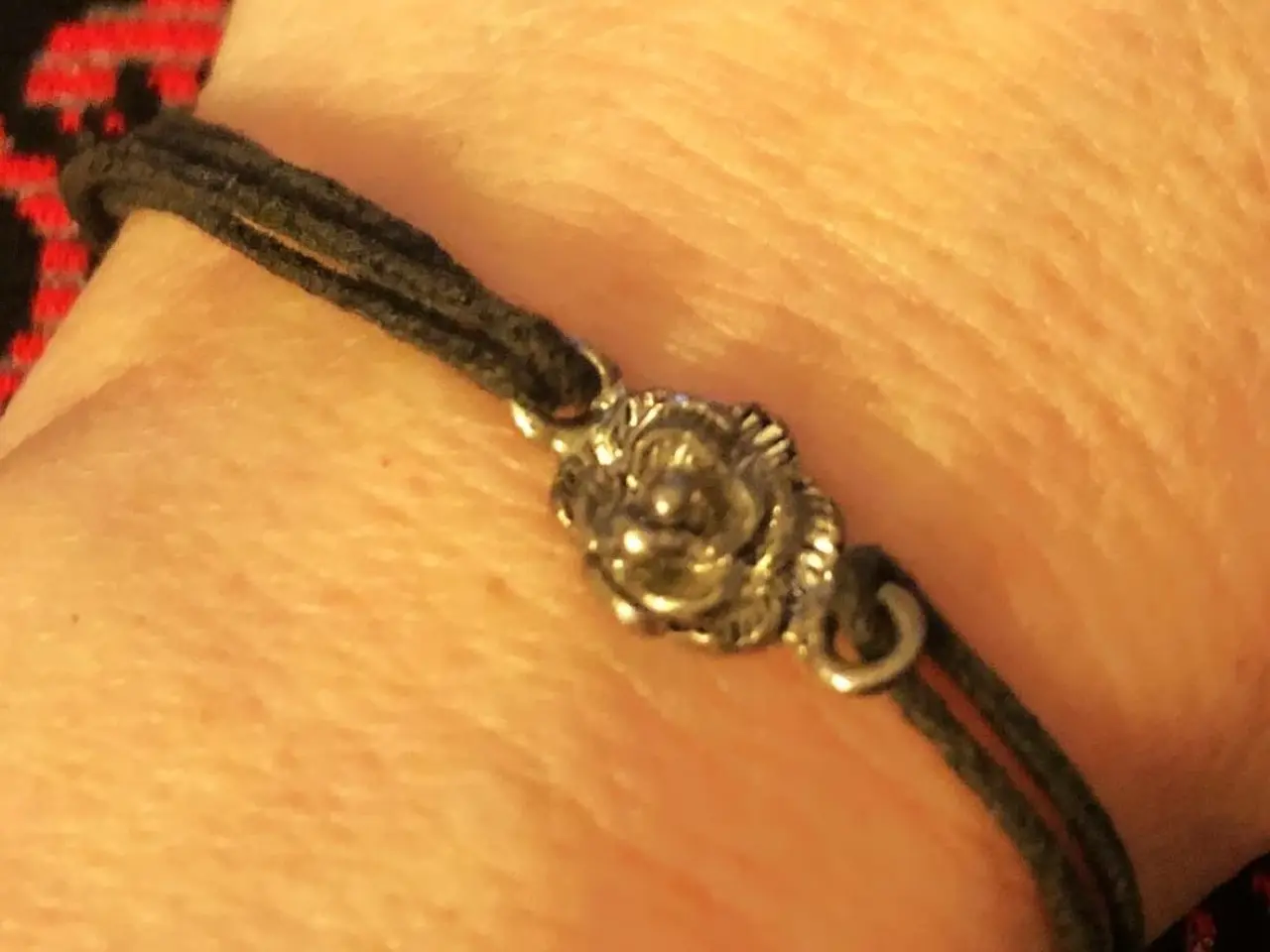 Billede 4 - Armbånd med rose