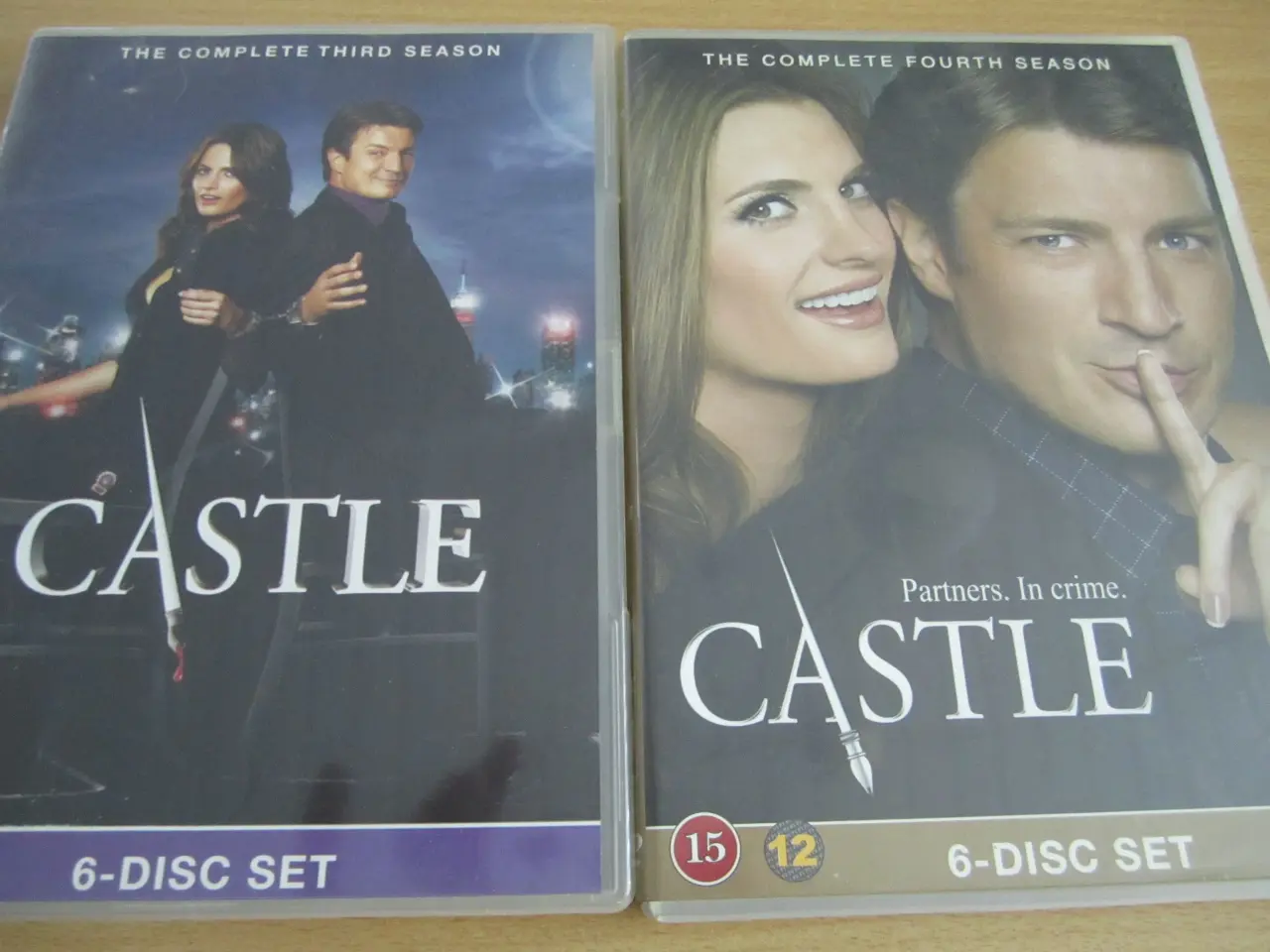 Billede 1 - CASTLE. 4 x Bokse.