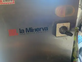 LA MINERVA A/e 22 kødhakker