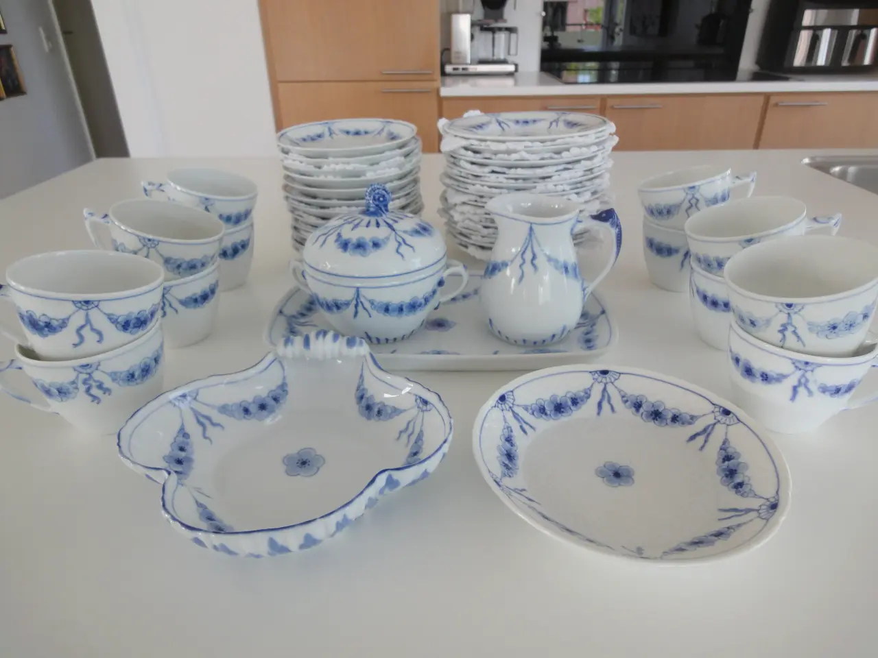 Billede 4 - Empire kaffestel 12 personer - fade og sukker/flød