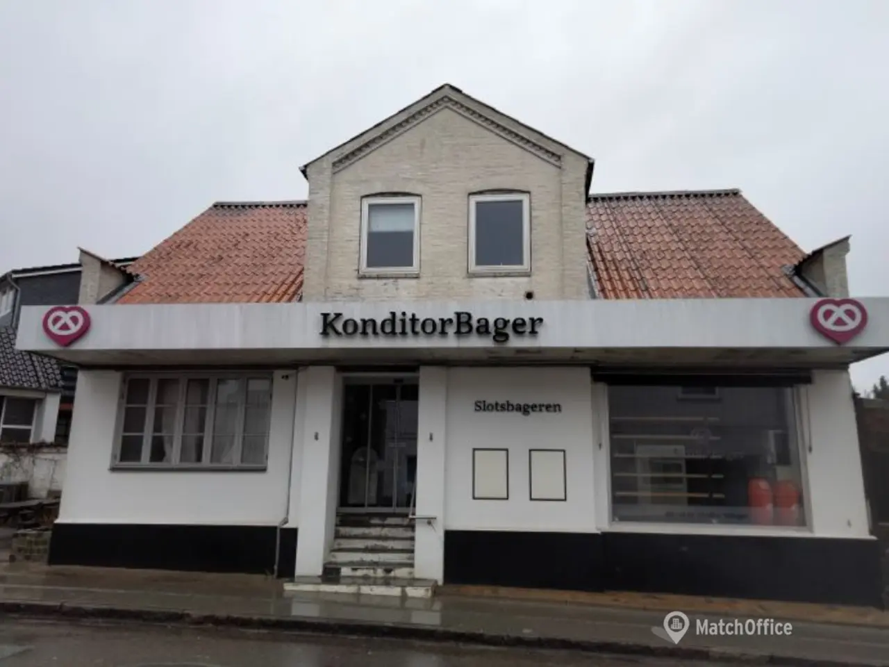 Billede 7 - Central butik med mange muligheder!