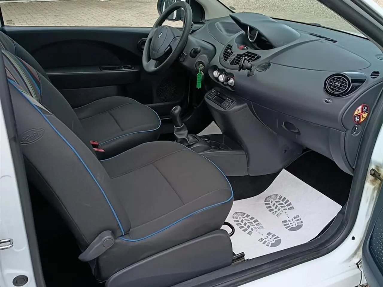 Billede 4 - Renault Twingo 1,5 DCI Authentique 75HK 3d