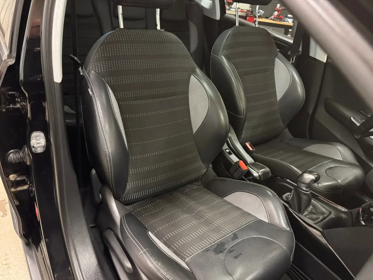 Billede 16 - Peugeot 2008 1,6 BlueHDi 100 Allure Sky