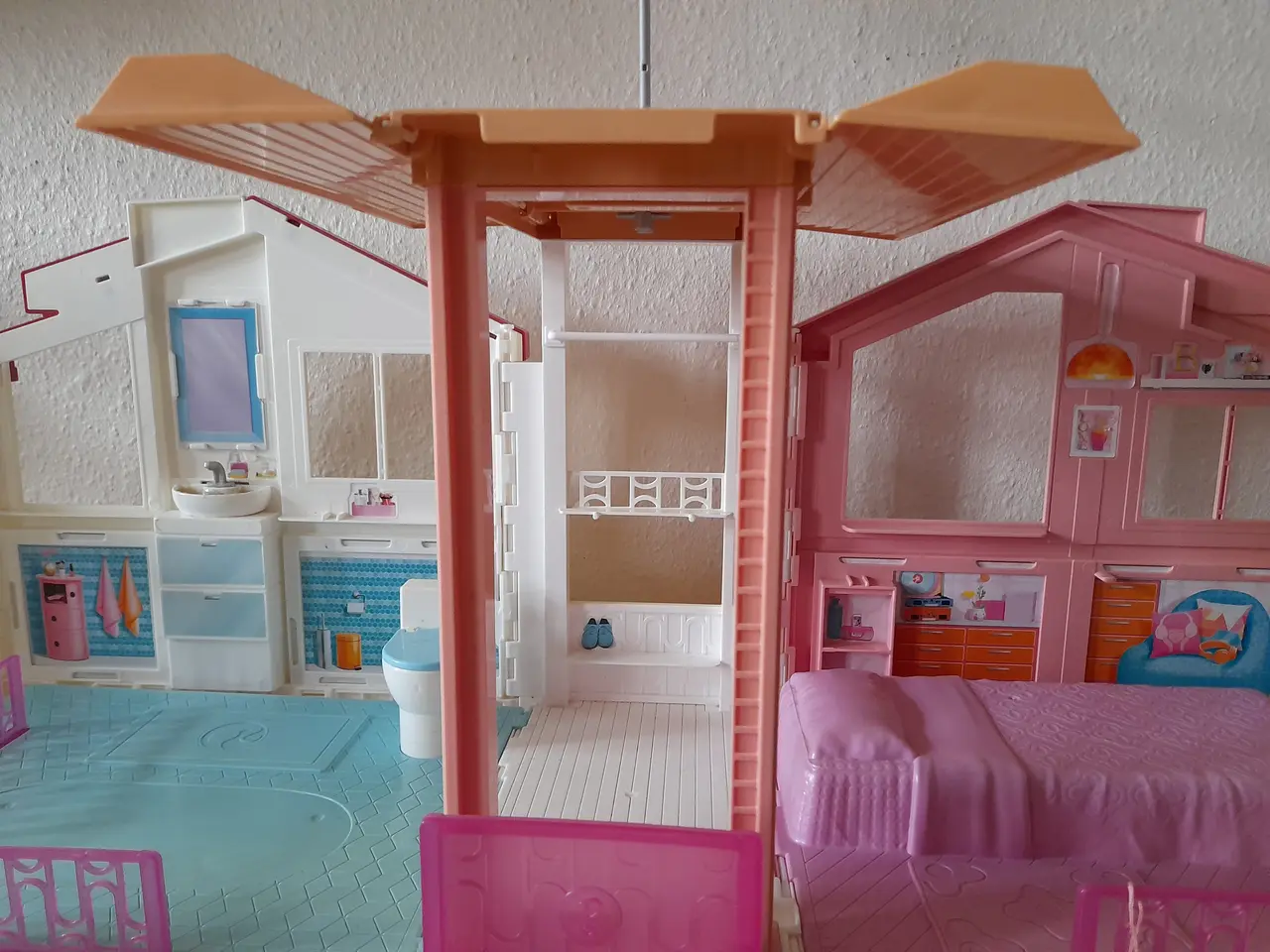 Billede 3 - Barbie Malibu dukkehus.