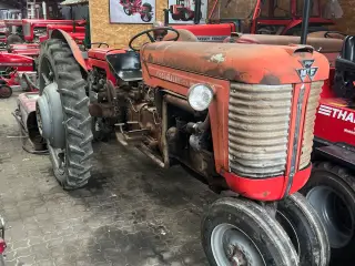 Massey Ferguson 65