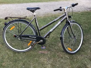 Pigecykel med tre gear