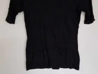 Sort bluse fra NLY Trend