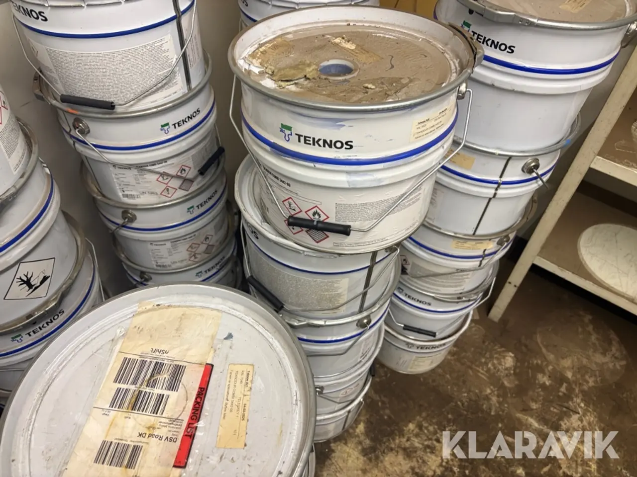 Billede 4 - Maling Teknodur Combi - blandet lot - 43 spande i alt