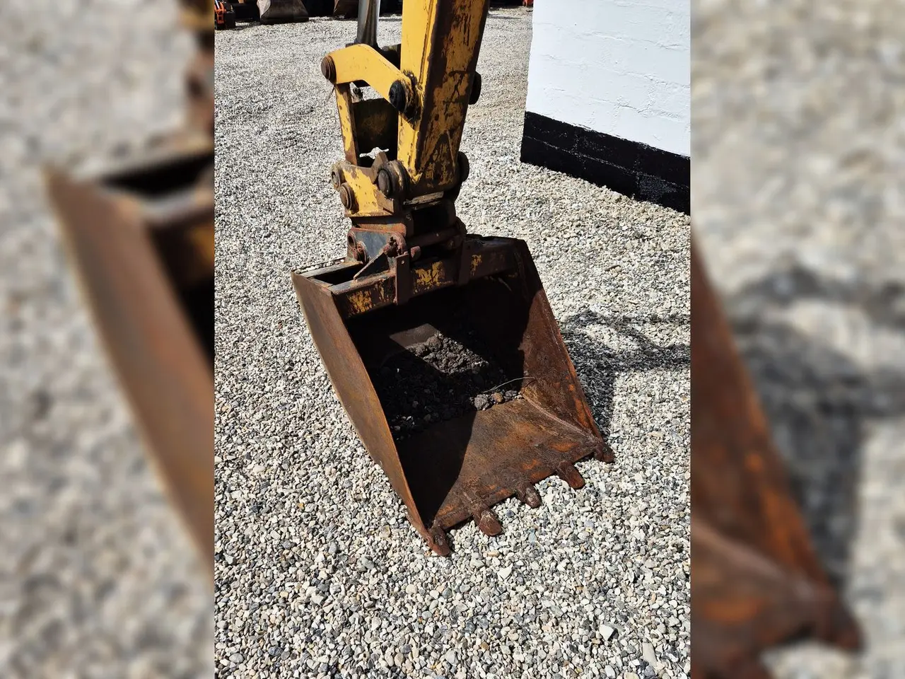 Billede 8 - Ford 655 / 6500 driftstimer / skovlpakke og tilbehør