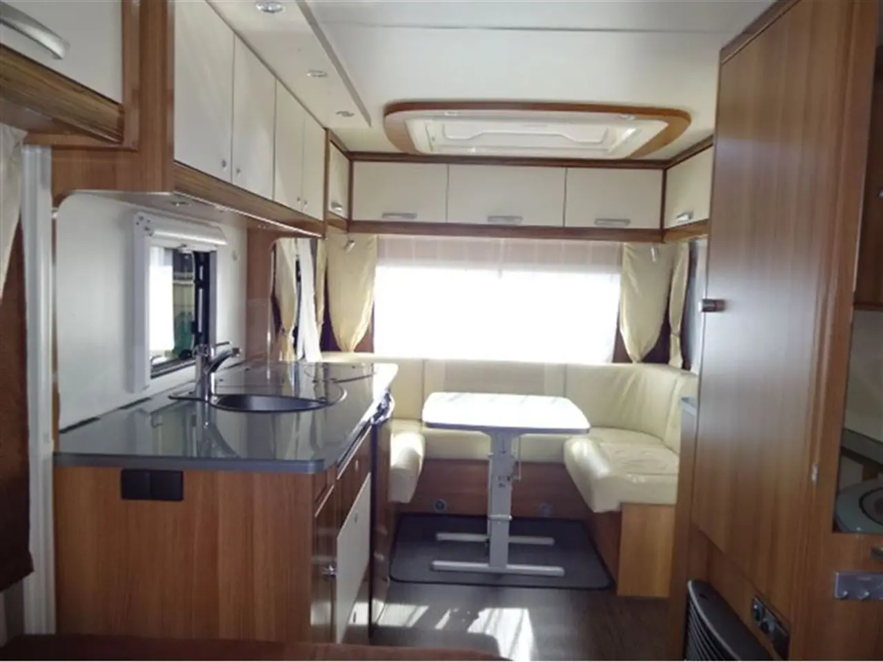 Billede 9 - 2010 - Dethleffs Camper Lifestyle 450 DB