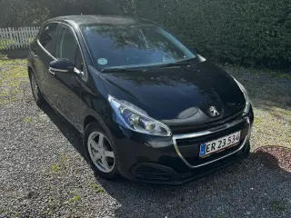 Peugeot 208 1.6 BlueHDi Active 100hk