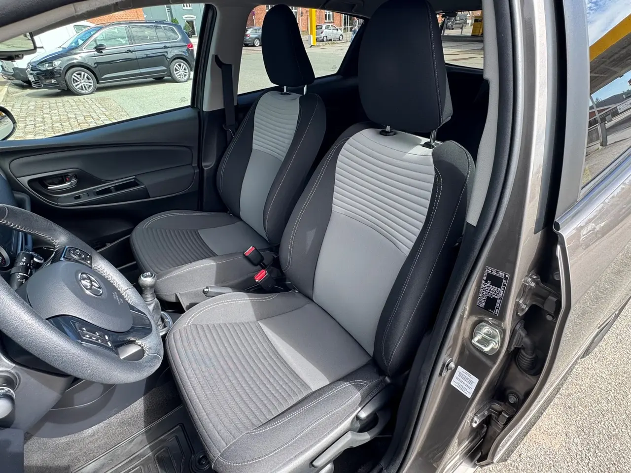 Billede 11 - Toyota Yaris 1,0 VVT-i T2 Limited
