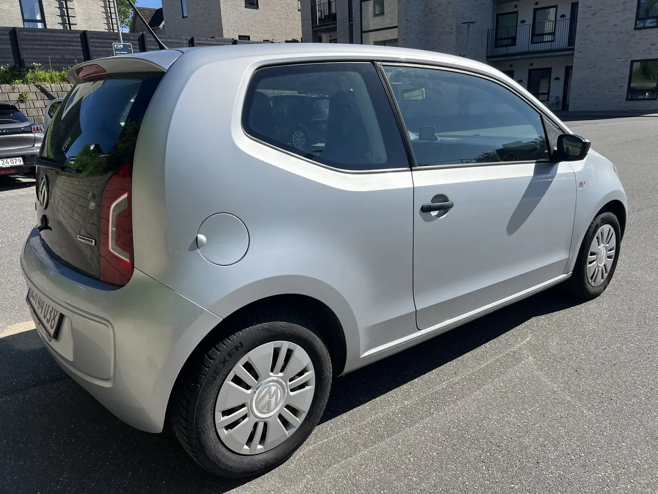Billede 8 - VW Up! Næsten nysynet 
