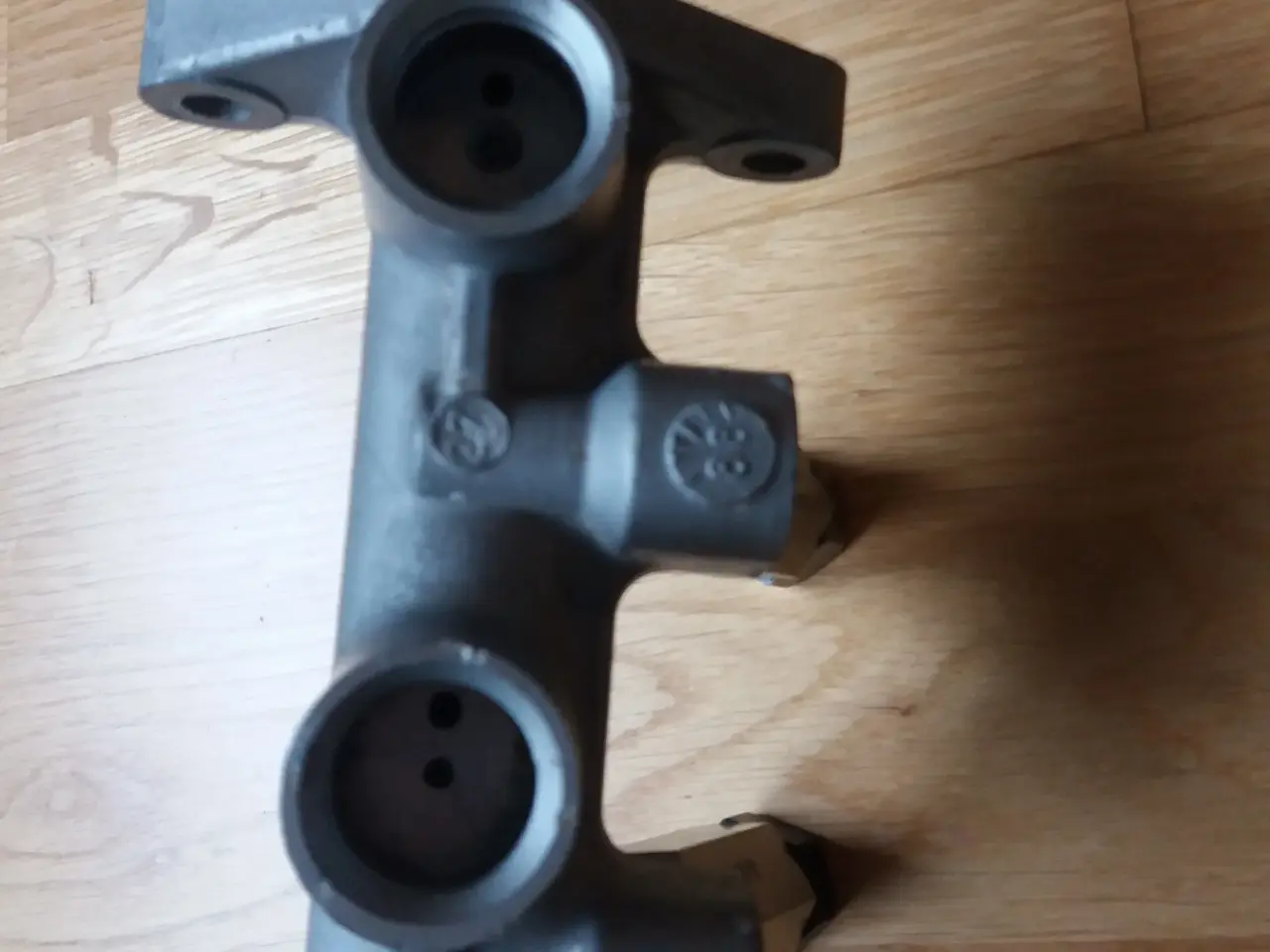 Billede 2 - Bremsehovedcylinder Ellert