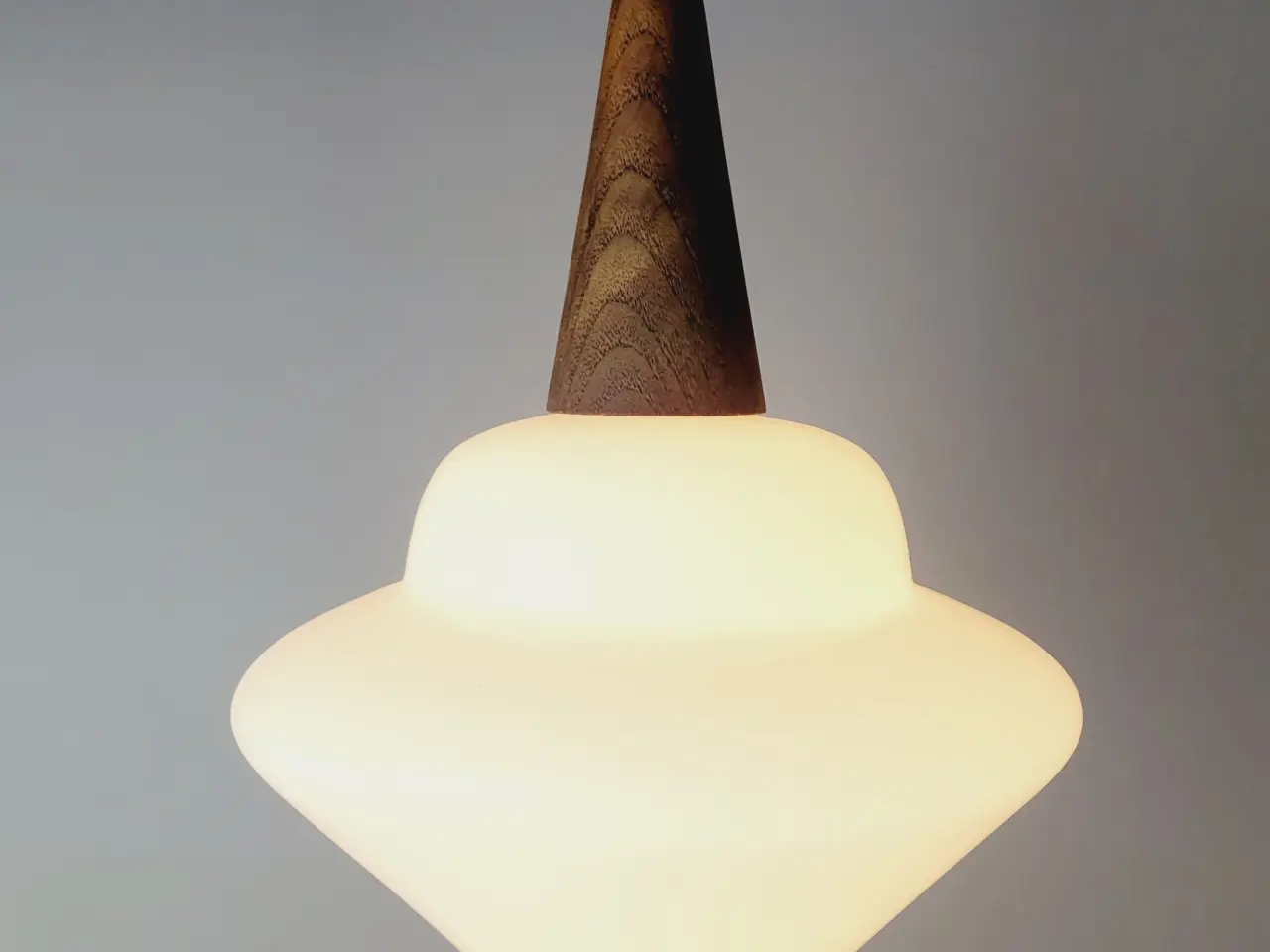 Billede 5 - ⭐️· 💡 Flot Vintage Pendel i Opalglas og Teaktræ
