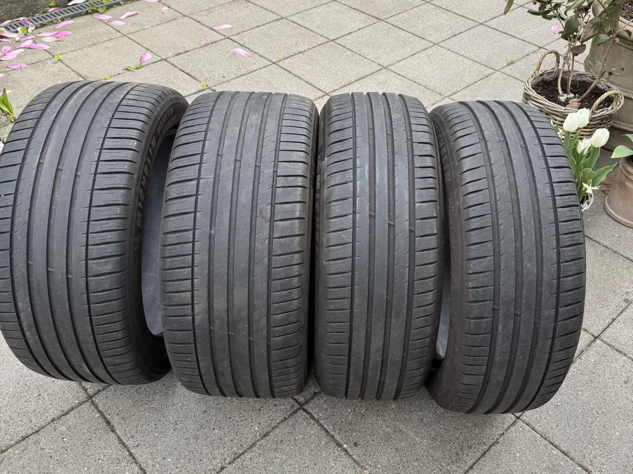 Billede 1 - 20'' Sommerdæk til Porsche Macan EV. 5-7mm