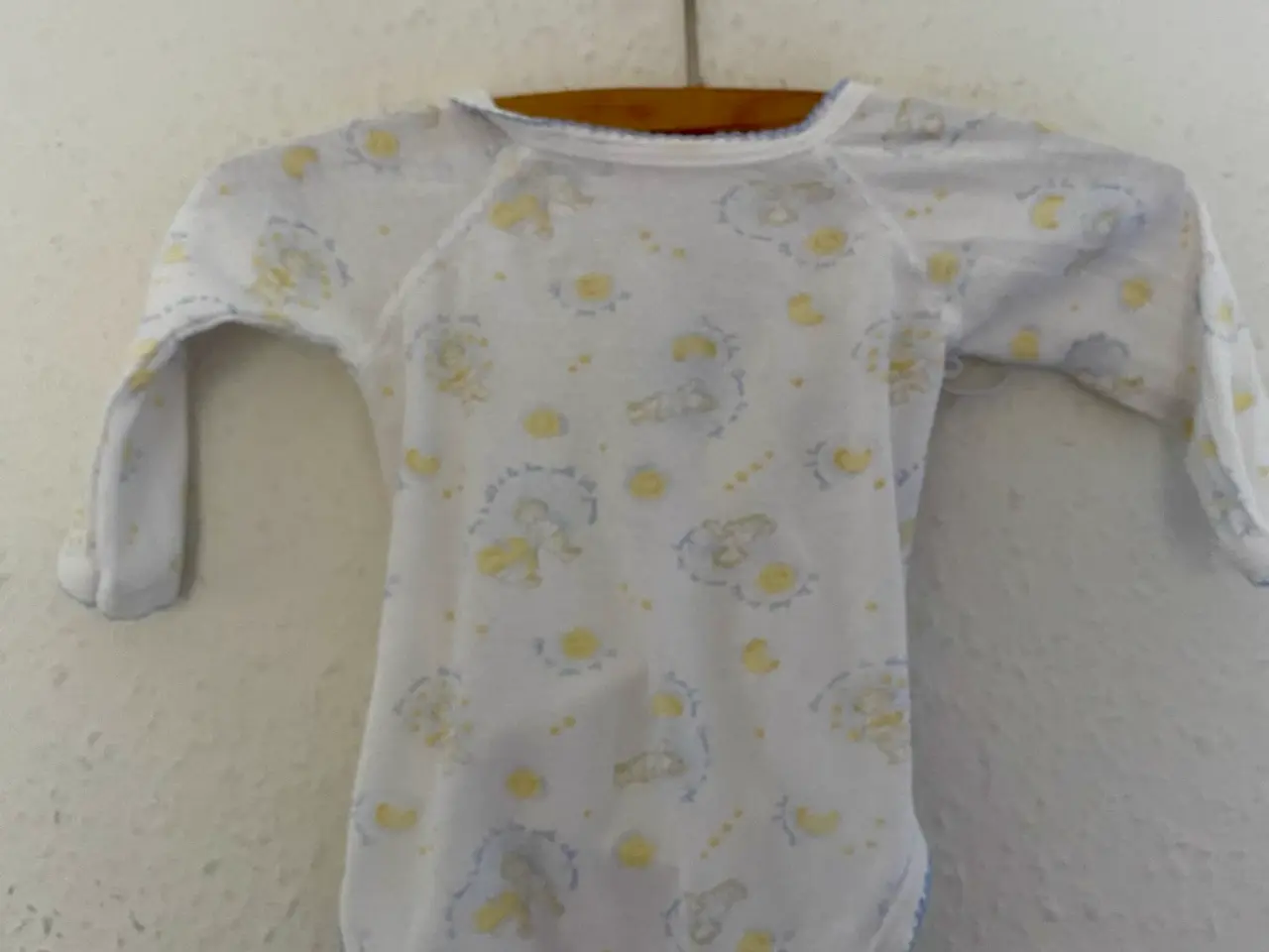 Billede 2 - Petit bateau langærmet body 60