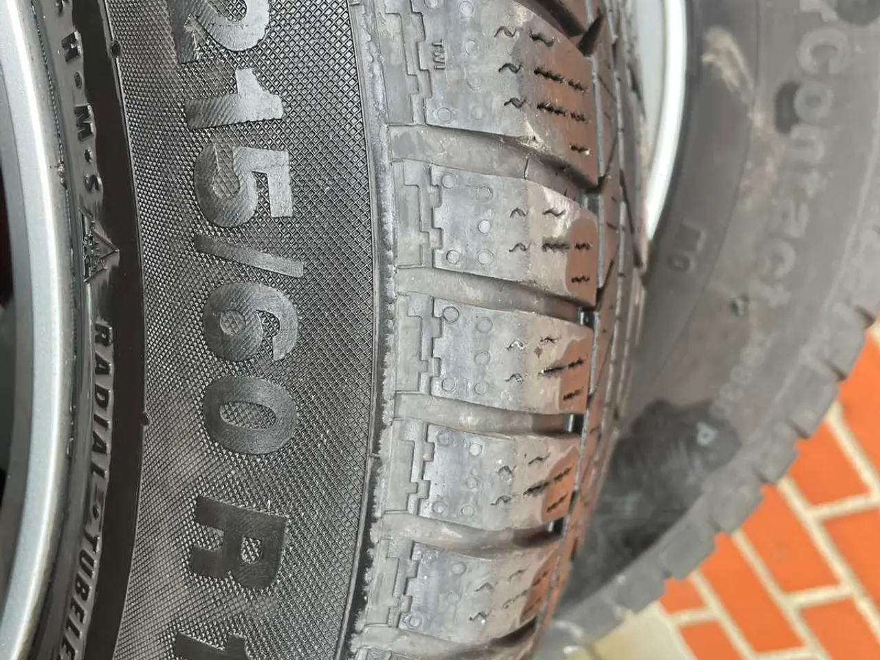 Billede 4 - 17 Aluhjul til Nissan/Renault/ med Conti vinterdæk