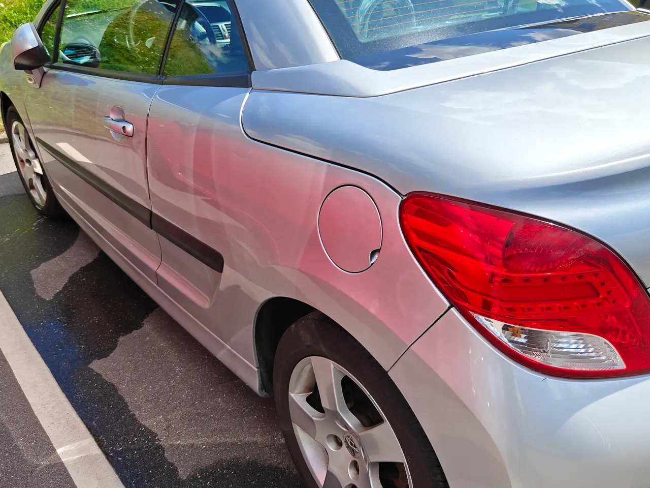 Billede 3 - Velkørende Peugeot 207 cc kr. 2960000