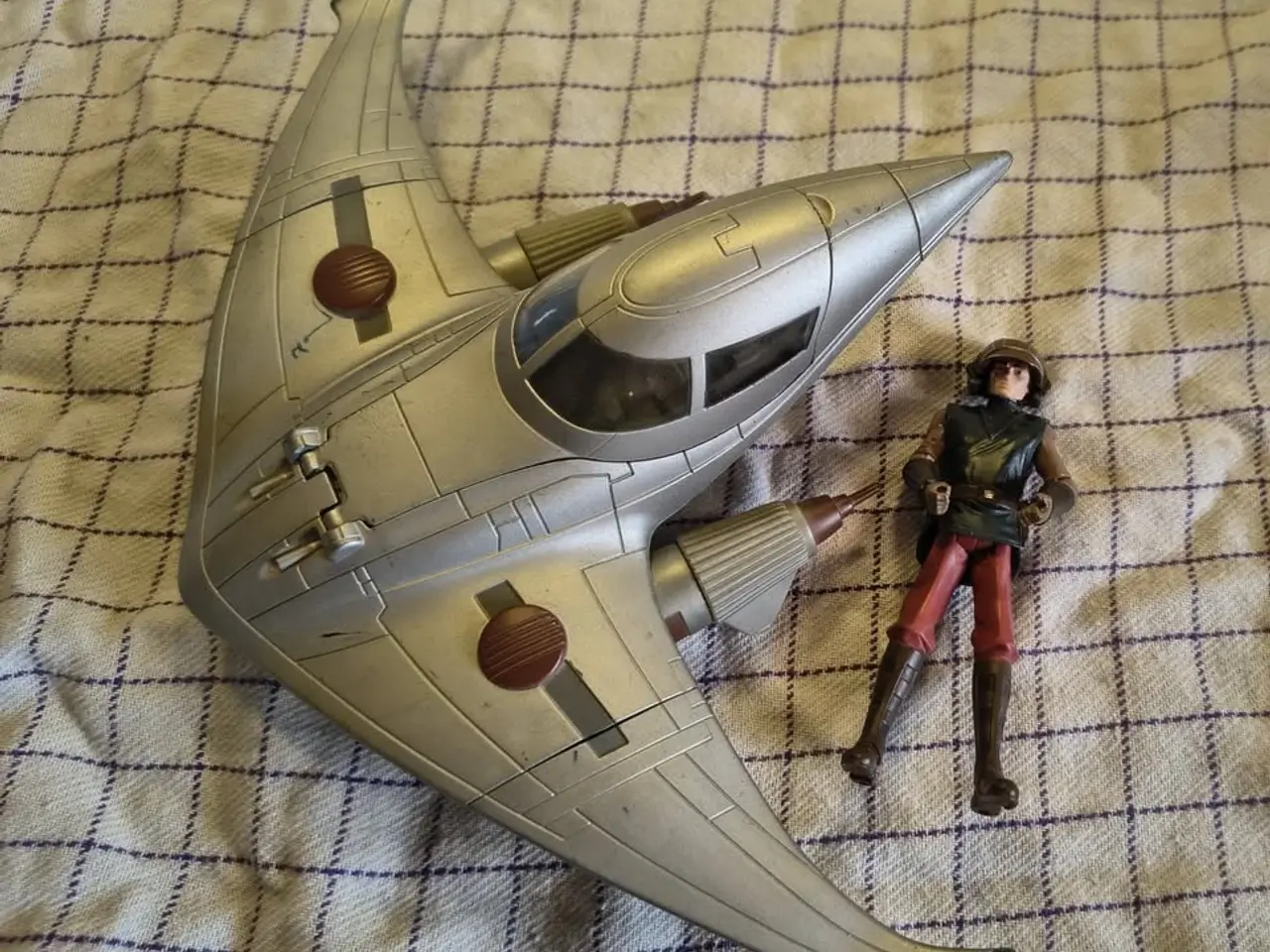 Billede 1 - Starwars rumskib m pilot