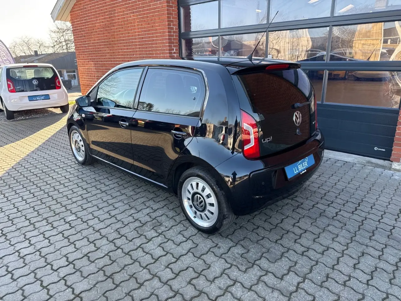 Billede 4 - VW Up! 1,0 75 High Up! BMT