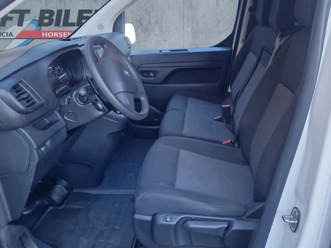Billede 14 - Peugeot Expert 2,0 BlueHDi 144 L2 Plus EAT8 Van