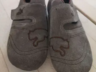 PUMA sneakers str. 30