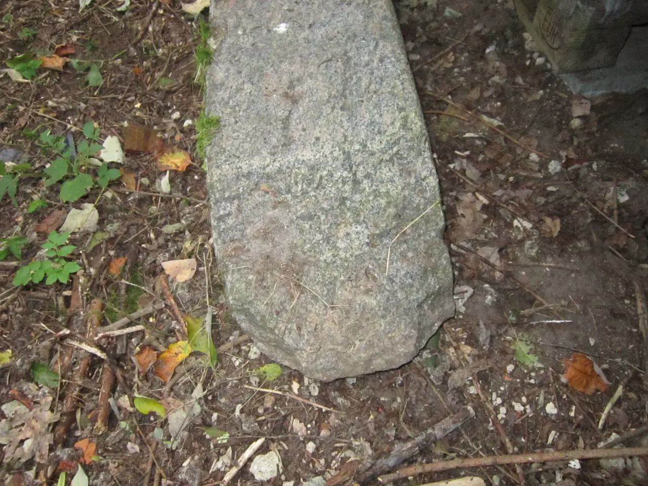 Billede 1 - granitsøjle