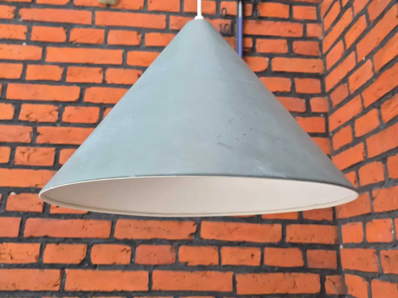 Billede 3 - Gråblå kegleformet retrolampe