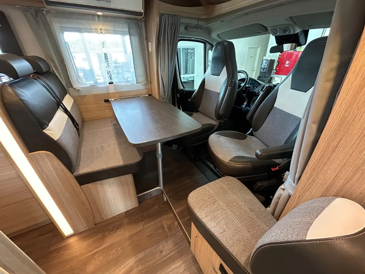 Billede 10 - Fiat Sunlight 2,3 MJT T67 S aut.