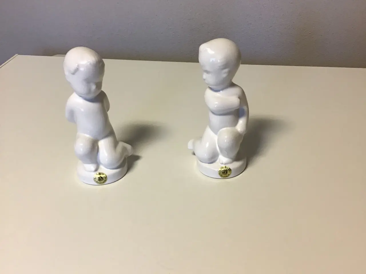 Billede 1 - Hvide figurer