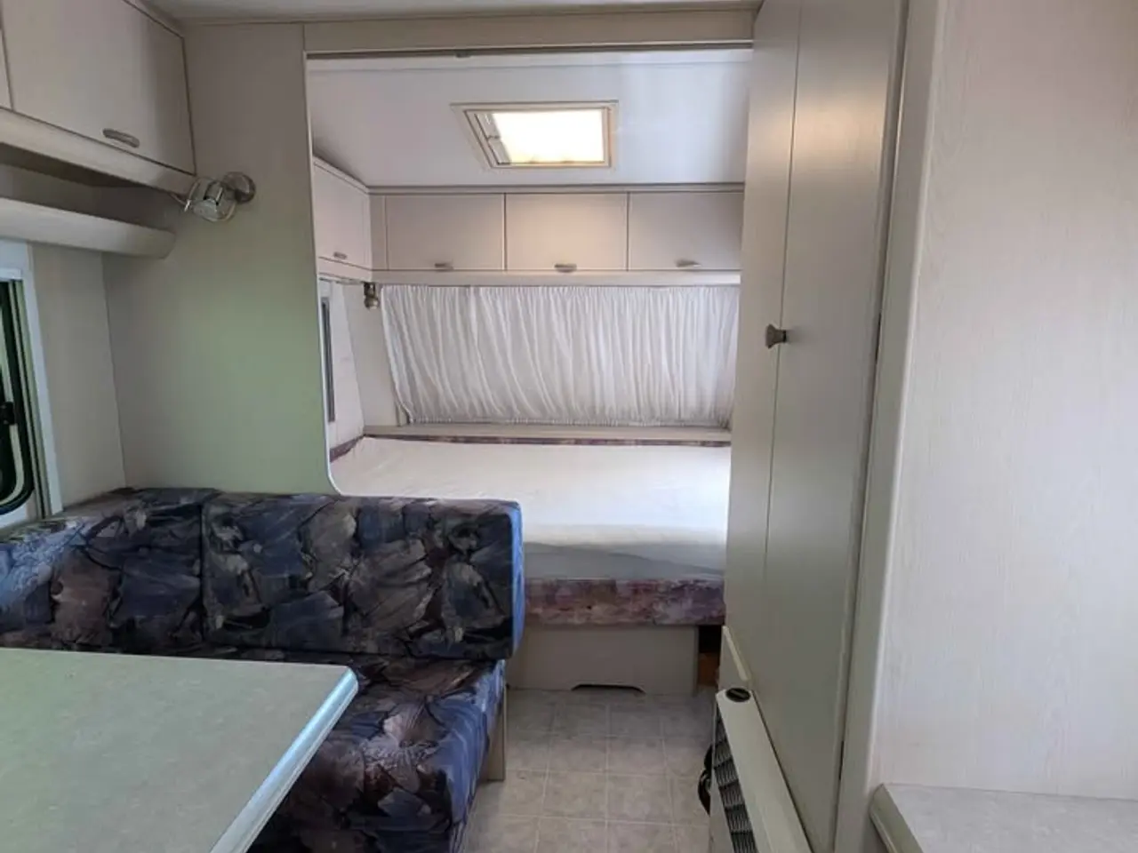 Billede 4 - Hobby campingvogn fra 1995 til salg