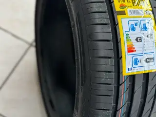 Helt nyoprettet grund af bil er soglt