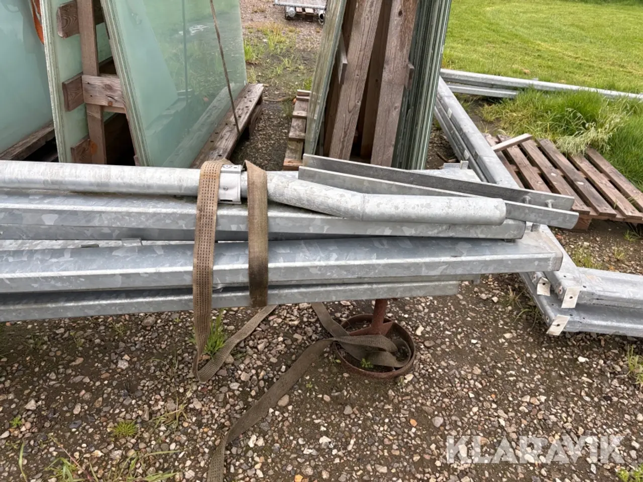 Billede 8 - Skur 9x3.5m opsat
